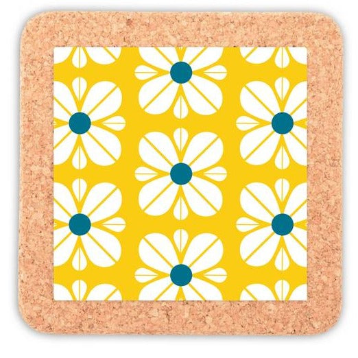 Gryteunderlag med kork: Gule blomster