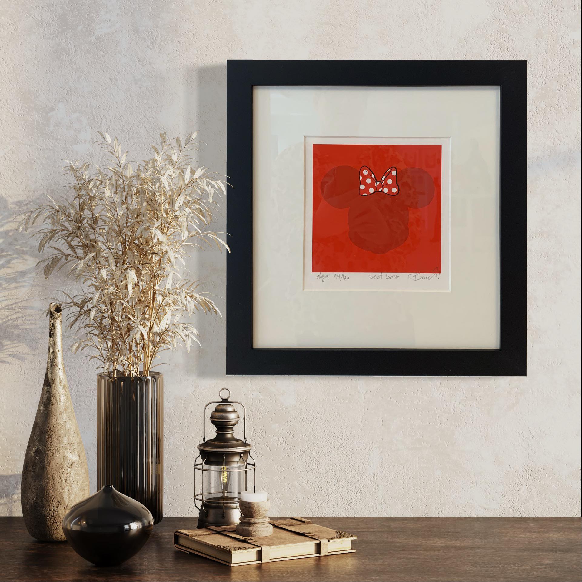 Red Bow, innrammet